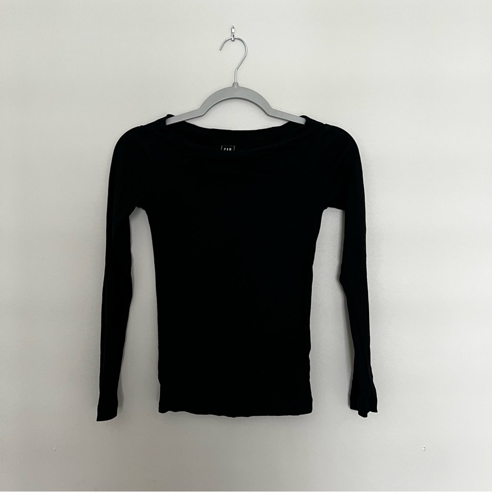 Black boat neck top XS